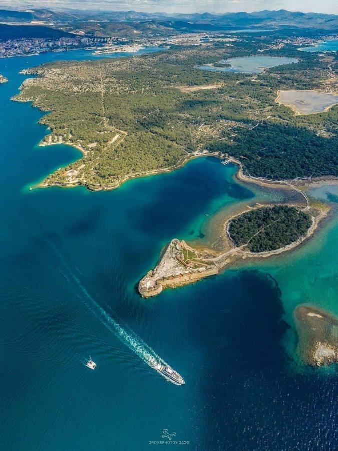 Apartman Luka Jadrtovac Esterno foto