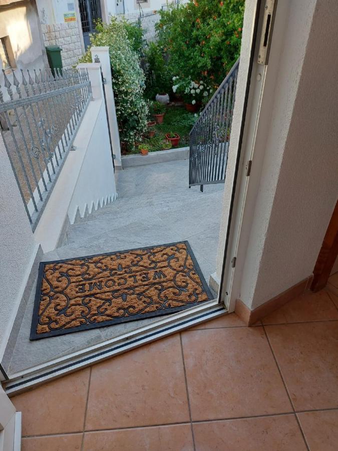 Apartman Luka Jadrtovac Esterno foto