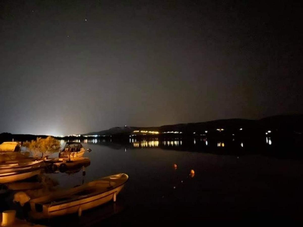 Apartman Luka Jadrtovac Esterno foto